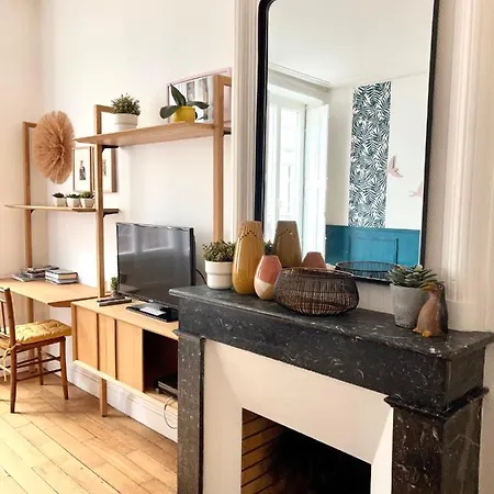 Le Grand Royal, 2 De Charme, Place Royale